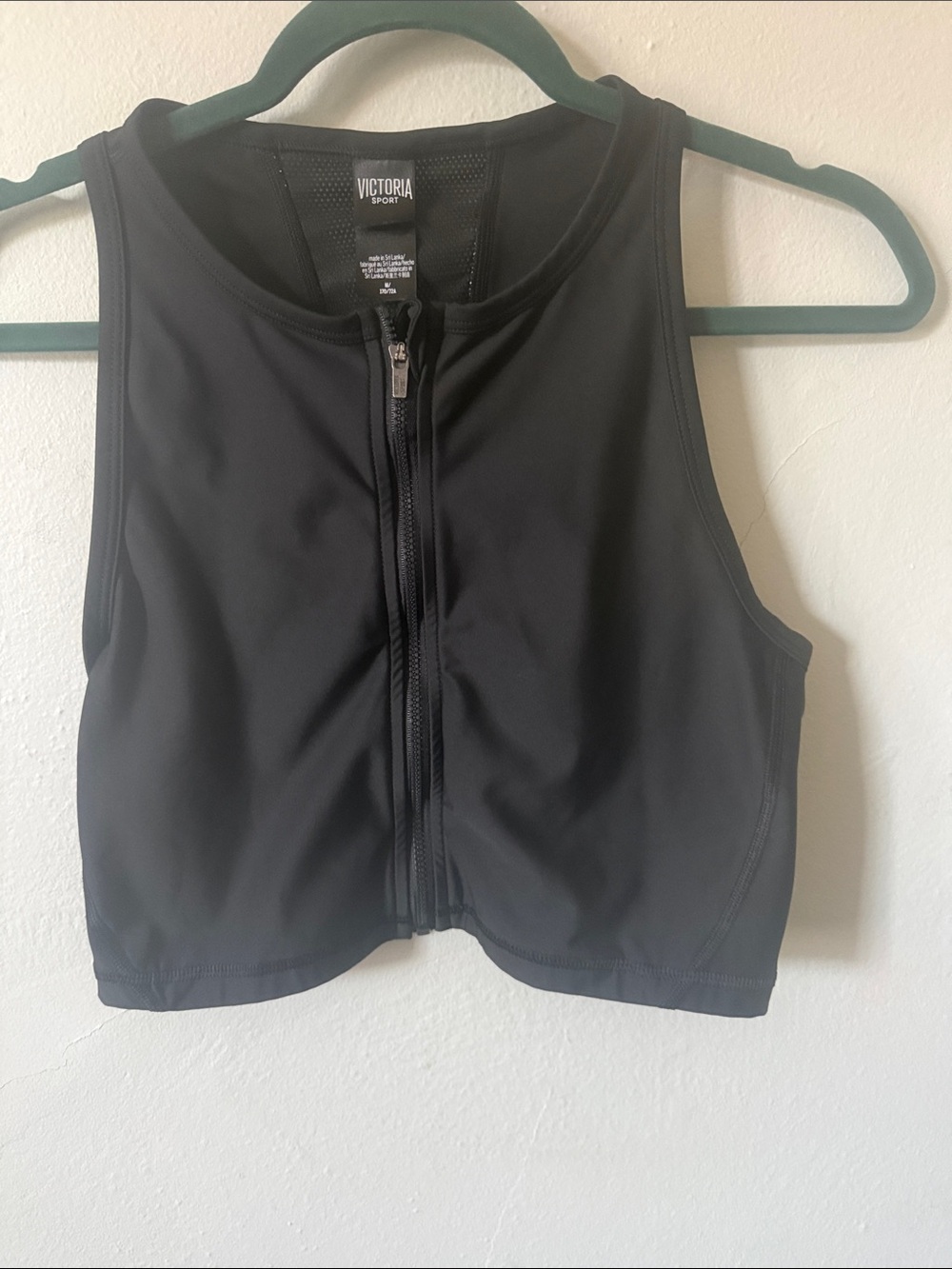 Victoria Sport Black Front-Zip Crop Tank